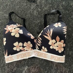 PINK Bra NWOT